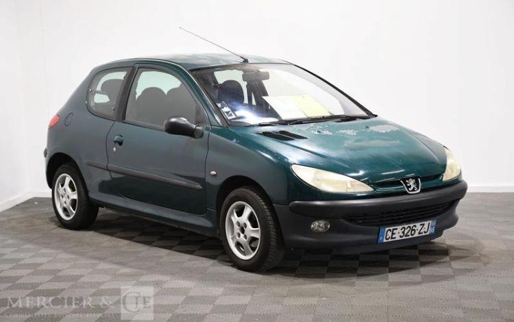 PEUGEOT 206 VERT CE-326-ZJ