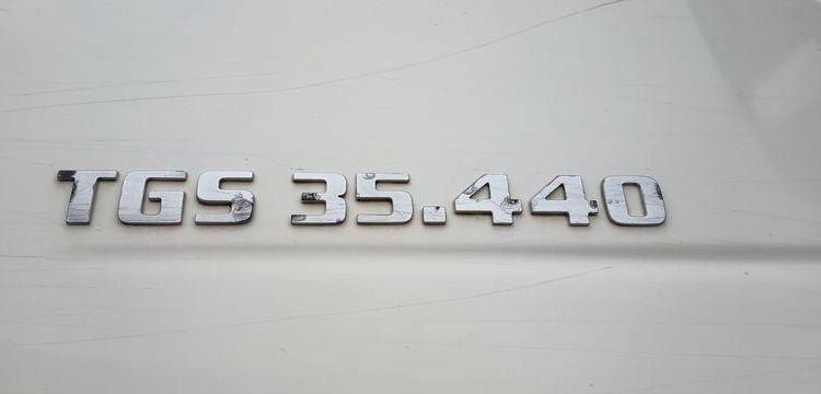 MAN TGS 35,400 AVEC BRAS AMPLIROLL MARREL – PTAC 32 TONNES – DIESEL – 315197 KMS BLANC CG-698-KD