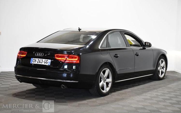 AUDI A8 3,0 TDI 250 AVUS QUATTRO TIPTRONIC BVA NOIR CH-243-GG