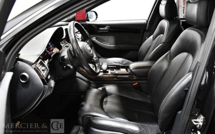 AUDI A8 3,0 TDI 250 AVUS QUATTRO TIPTRONIC BVA NOIR CH-243-GG