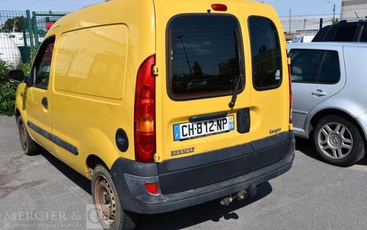 RENAULT KANGOO JAUNE CH-812-NP