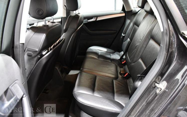 AUDI A3 SPORTBACK 2.0 TDI 140CH AMBITION LUXE NOIR CM-582-KR