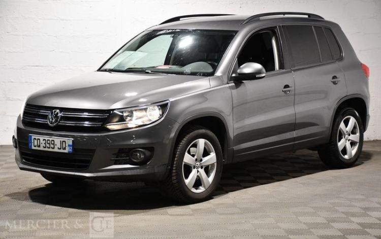 VOLKSWAGEN TIGUAN 2,0 TDI 110CH BVM GRIS CQ-399-JQ