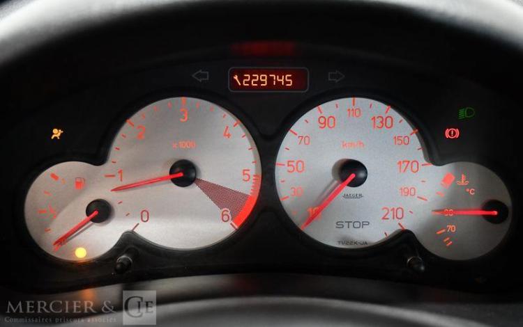 PEUGEOT 206 1,4 HDI 70 CH 5PTS BLEU CS-292-BT
