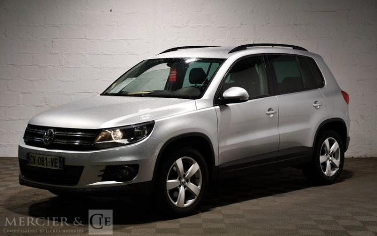VOLKSWAGEN TIGUAN 2,0 TDI 110CH BVM GRIS CV-081-VE