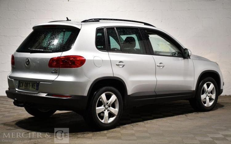 VOLKSWAGEN TIGUAN 2,0 TDI 110CH BVM GRIS CV-081-VE