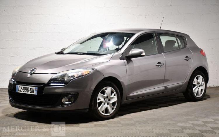 RENAULT MEGANE 1,5 DCI 110 BUSINESS GRIS CZ-996-QN
