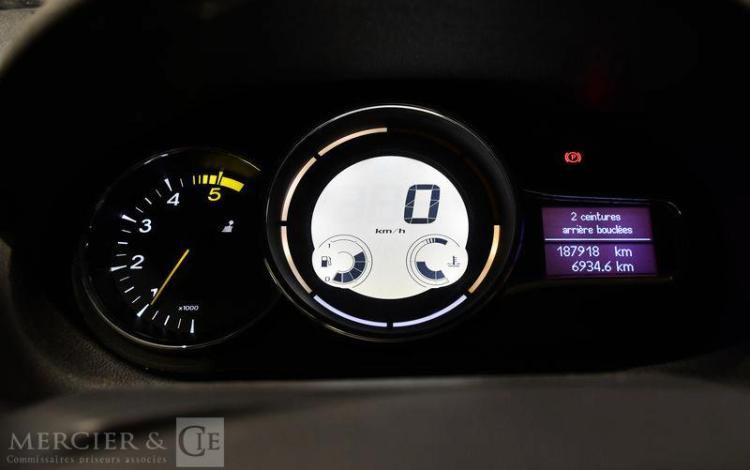 RENAULT MEGANE 1,5 DCI 110 BUSINESS GRIS CZ-996-QN