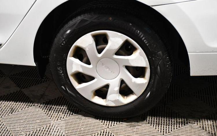 DACIA LOGAN MCV 0.9 TCE 90CH LAUREATE  DB-038-VT