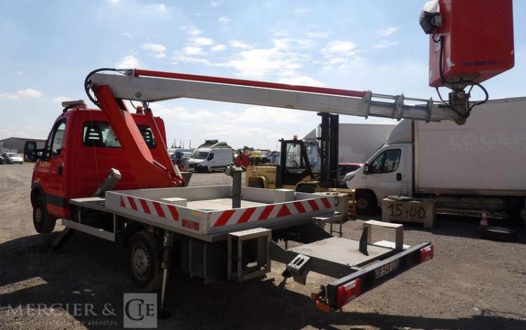 MULTITEL DAILY  AVEC NACELLE 166 MULTITEL  DB-546-LQ