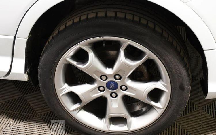 FORD KUGA 2,0 TDCI 165CH SPORT PLATINIUM 4X4 POWERSHIFT BVA BLANC DF-363-YH