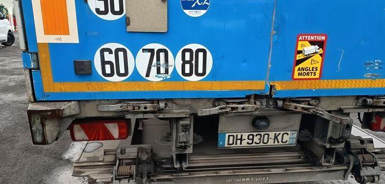 FRUEHAUF SEMI REMORQUE CITY – 1 ESSIEU – PTAC 27 TONNES – ANNEE 2014  DH-930-KC