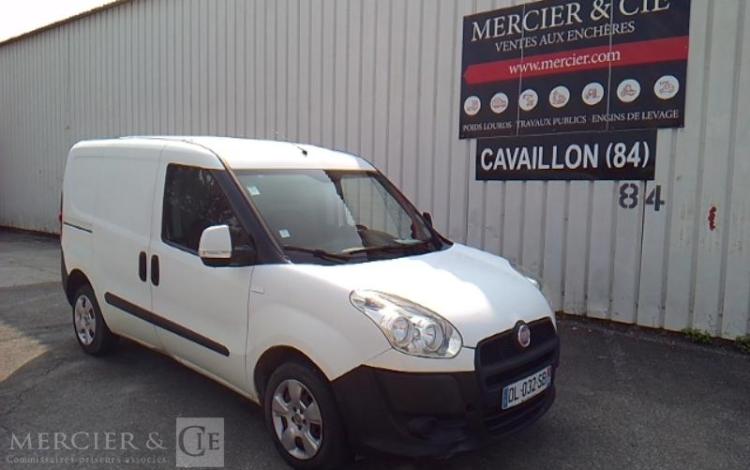 FIAT DOBLO FOURGON CARGO 1.3 MJT 90 SX BLANC DL-032-SB