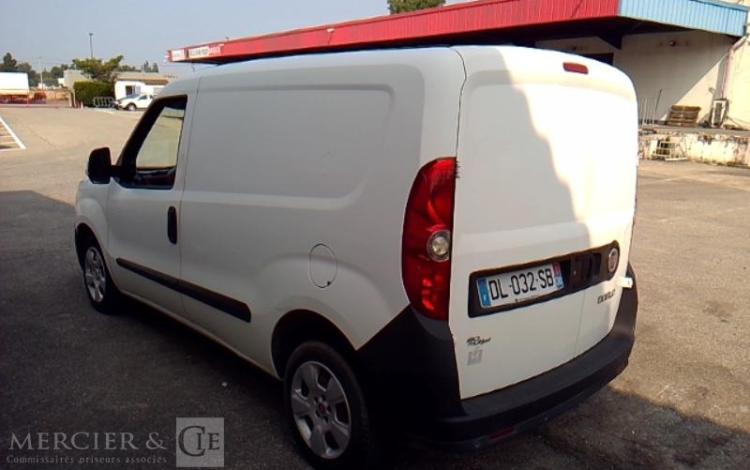 FIAT DOBLO FOURGON CARGO 1.3 MJT 90 SX BLANC DL-032-SB