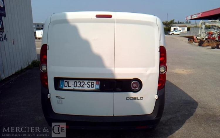 FIAT DOBLO FOURGON CARGO 1.3 MJT 90 SX BLANC DL-032-SB