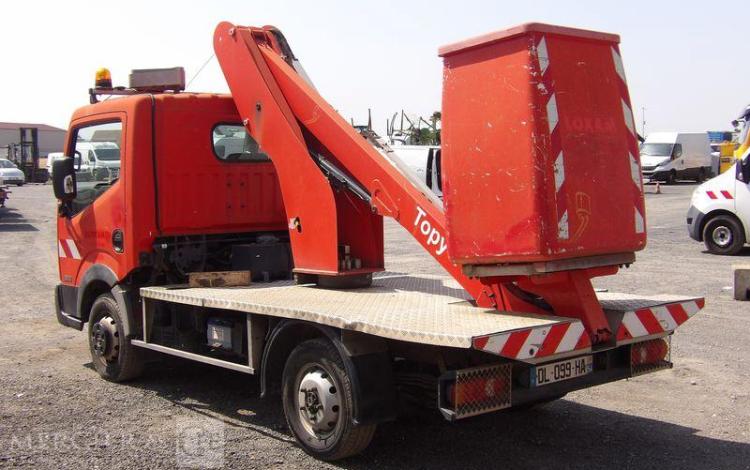 NISSAN CABSTAR  AVEC NACELLE INF 12M FRANCE ELEVATEUR ROUGE DL-099-HA