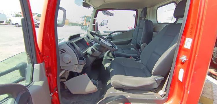 NISSAN CABSTAR  AVEC NACELLE INF 12M FRANCE ELEVATEUR ROUGE DL-099-HA
