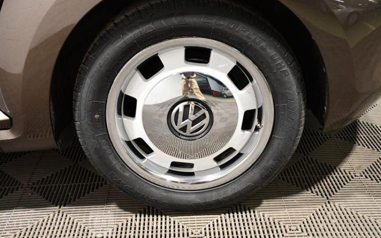 VOLKSWAGEN COCCINELLE 2,0 TDI 140CH VINTAGE MARRON DL-801-LM