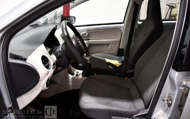 VOLKSWAGEN UP 1,0 75 TAKE GRIS DM-210-DX