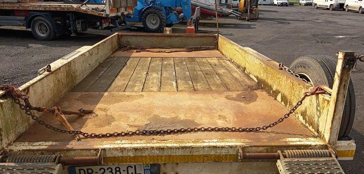 GOURDON REMORQUE PORTE ENGIN PE6000 2 ESSIEUX – PTAC : 6 TONNES – ANNEE 2015  DP-238-CL