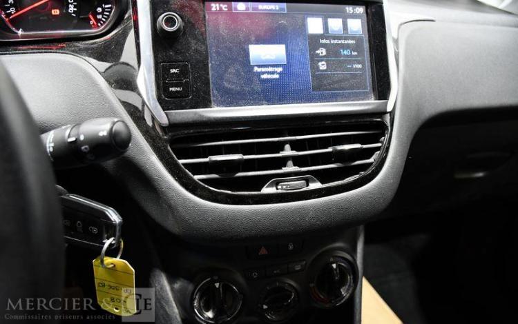 PEUGEOT 208 GENERATION-I 1.4 HDI 70CH ACTIVE NOIR DP-956-BJ