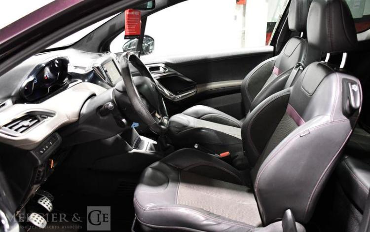 PEUGEOT 208 1,6 BLUE HDI 120 XY VIOLET DR-246-MQ