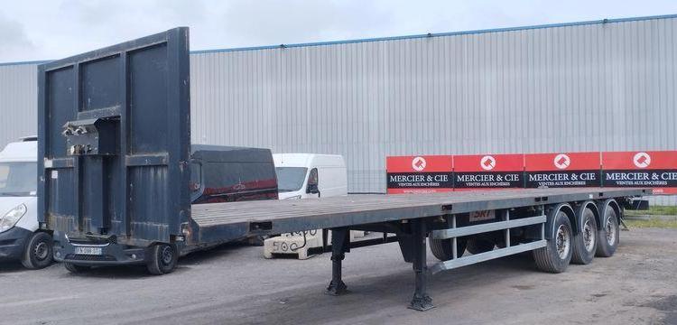 SRT SEMI REMORQUE PLATEAU SRD3 38C – 3 ESSIEUX PTAC 34 TONNES – 22762 KMS – AN 2004  DS-219-TL