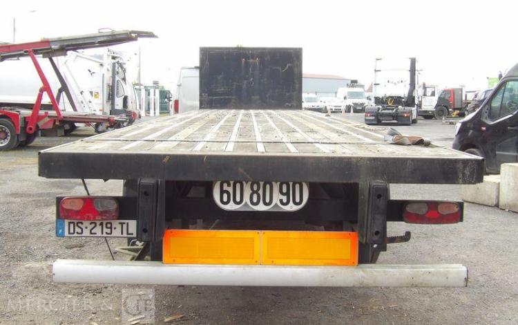 SRT SEMI REMORQUE PLATEAU SRD3 38C – 3 ESSIEUX PTAC 34 TONNES – 22762 KMS – AN 2004  DS-219-TL