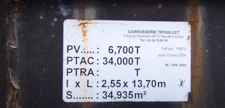 SRT SEMI REMORQUE PLATEAU SRD3 38C – 3 ESSIEUX PTAC 34 TONNES – 22762 KMS – AN 2004  DS-219-TL