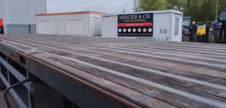 SRT SEMI REMORQUE PLATEAU SRD3 38C – 3 ESSIEUX PTAC 34 TONNES – 22762 KMS – AN 2004  DS-219-TL
