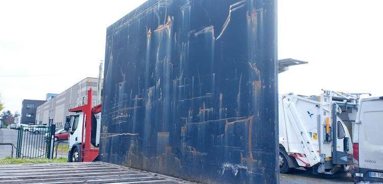 SRT SEMI REMORQUE PLATEAU SRD3 38C – 3 ESSIEUX PTAC 34 TONNES – 22762 KMS – AN 2004  DS-219-TL
