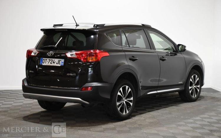 TOYOTA 2.0 D4D 125 CLUB EDITION 4X2 NOIR DT-724-JE