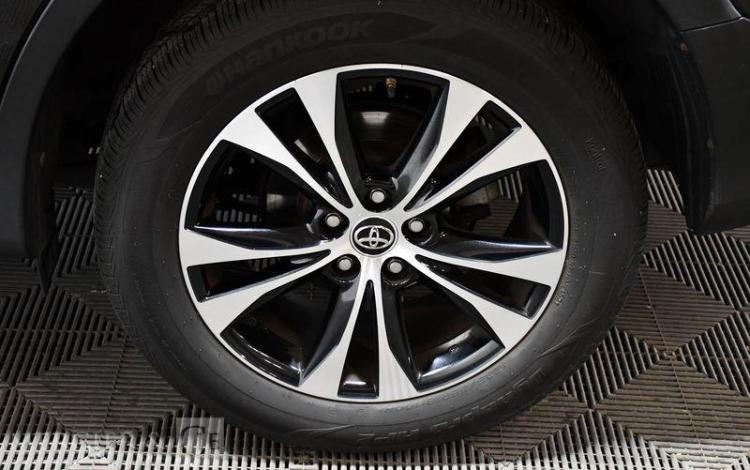 TOYOTA 2.0 D4D 125 CLUB EDITION 4X2 NOIR DT-724-JE