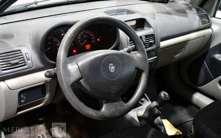 RENAULT CLIO 1,2 60 AUTHENTIQUE 5 PTS NOIR DV-941-HV