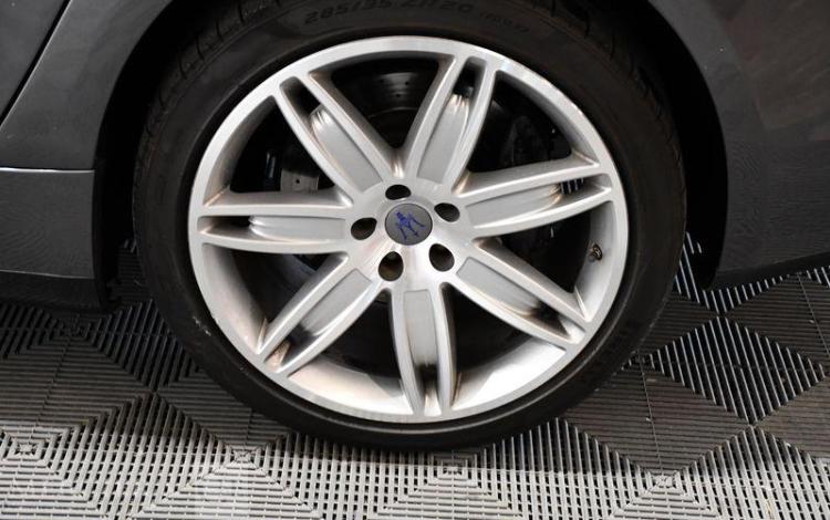 MASERATI QUATTROPORTE 3,0 V6 275CH S&S GRIS DY-081-GE