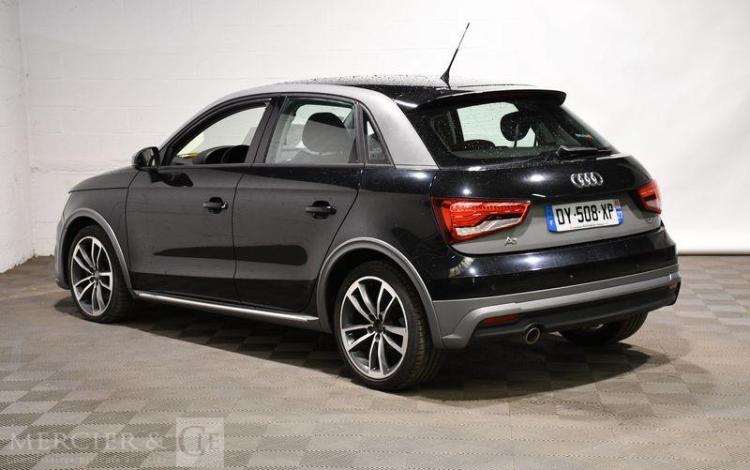 AUDI A1 SPORTBACK 1.6 TDI 115 AMBIENTE NOIR DY-508-XP