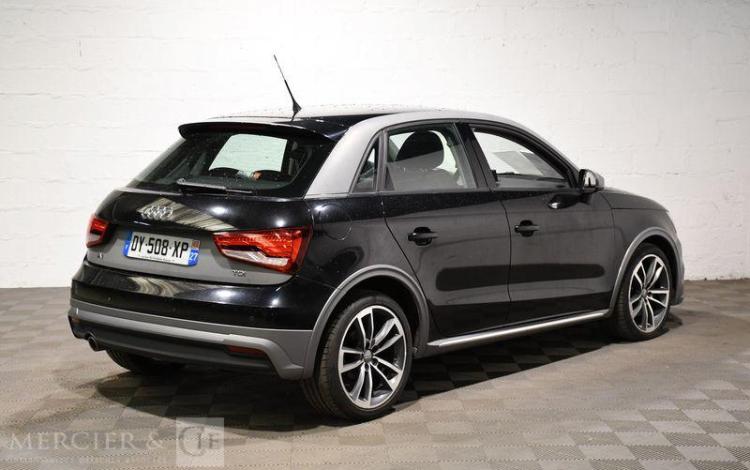 AUDI A1 SPORTBACK 1.6 TDI 115 AMBIENTE NOIR DY-508-XP