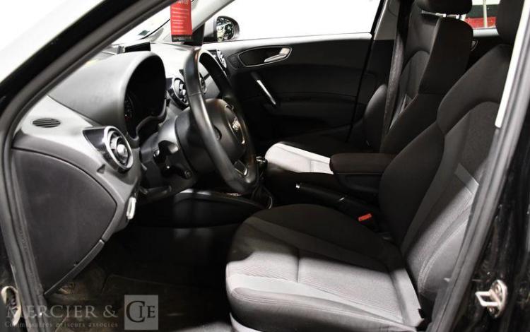 AUDI A1 SPORTBACK 1.6 TDI 115 AMBIENTE NOIR DY-508-XP