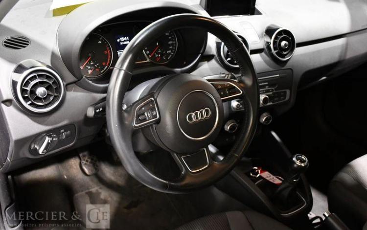 AUDI A1 SPORTBACK 1.6 TDI 115 AMBIENTE NOIR DY-508-XP