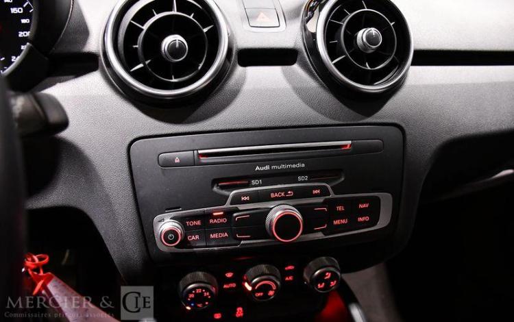 AUDI A1 SPORTBACK 1.6 TDI 115 AMBIENTE NOIR DY-508-XP