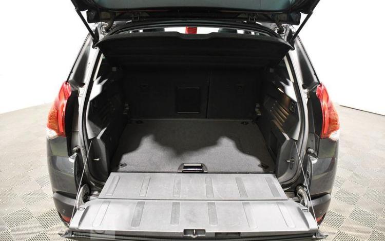 PEUGEOT 3008 1,6 BLUE HDI 120 ALLURE START/STOP GRIS DY-886-QA