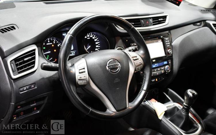NISSAN QASQHAI 1,2 DIGT 115 N-CONNECTA 2WD NOIR DZ-894-HL
