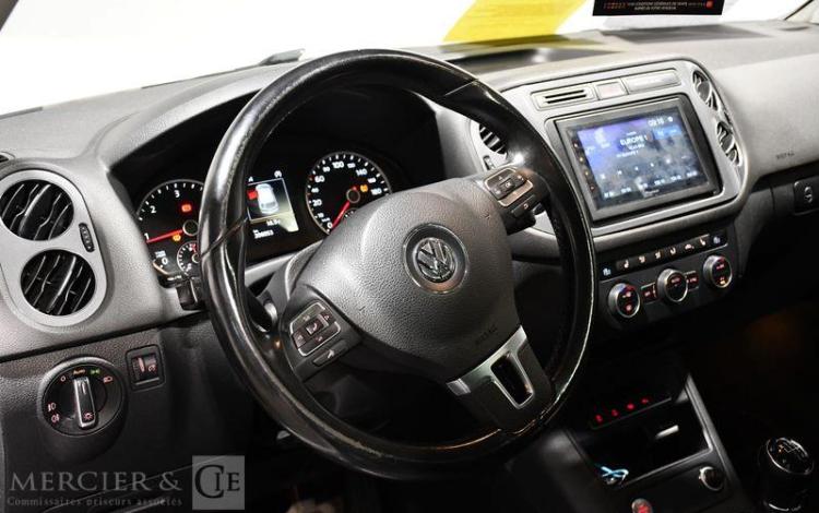 VOLKSWAGEN TIGUAN 2,0 TDI 150CH BVM CARAT 4MOTION BLANC EA-262-WB