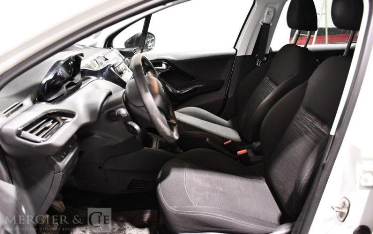 PEUGEOT 208 AFF 100CH PACK CLIM BLANC EA-472-WR