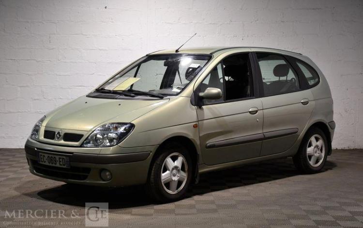 RENAULT SCENIC 1.9 DCI 100CH FAIRWAY LUXE VERT EC-069-ED