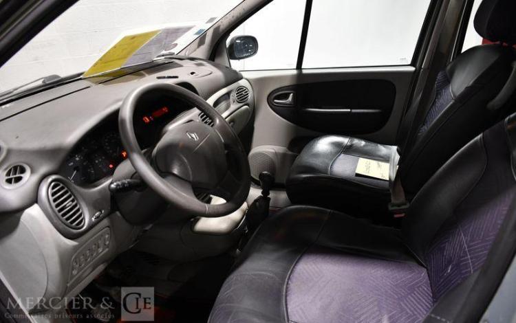 RENAULT SCENIC 1.9 DCI 100CH FAIRWAY LUXE VERT EC-069-ED
