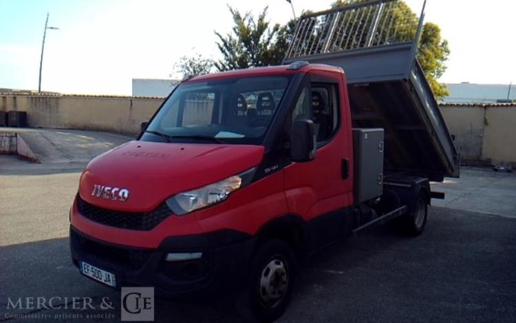 IVECO 35-130 BENNE SIMPLE CABINE COFFRE ROUGE EF-500-JA