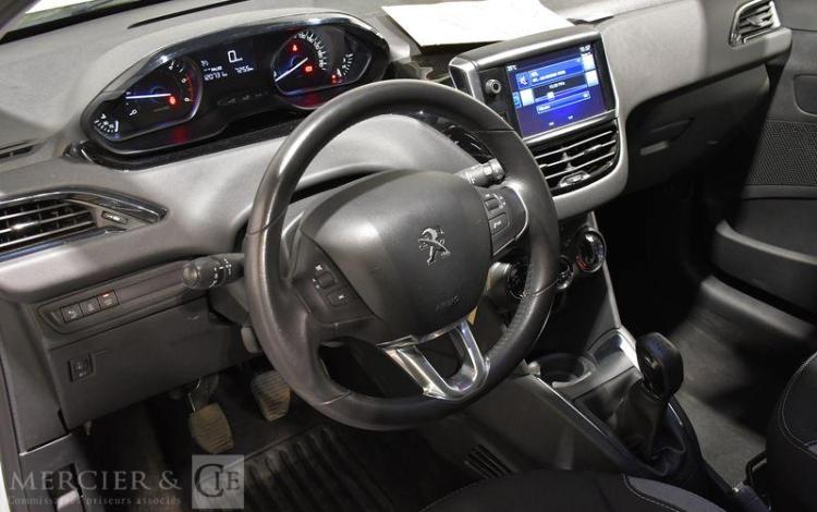 PEUGEOT 208 BLANC EF-843-QV