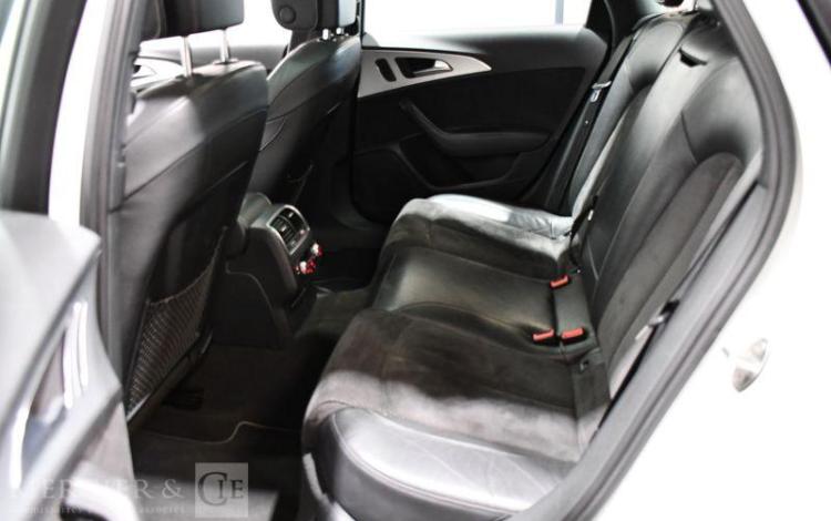AUDI A6 BREAK BLANC EJ-704-EG