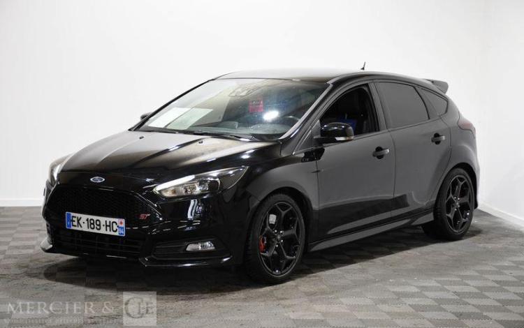 FORD FOCUS ST 2,0 250CH ECOBOOST NOIR EK-189-HC